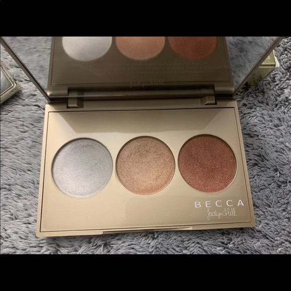 Becca x Jaclyn Hill - Picture 9 of 12